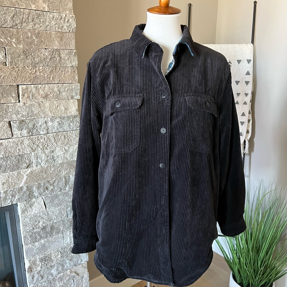 NWOT - super soft reversible shacket/shirt.